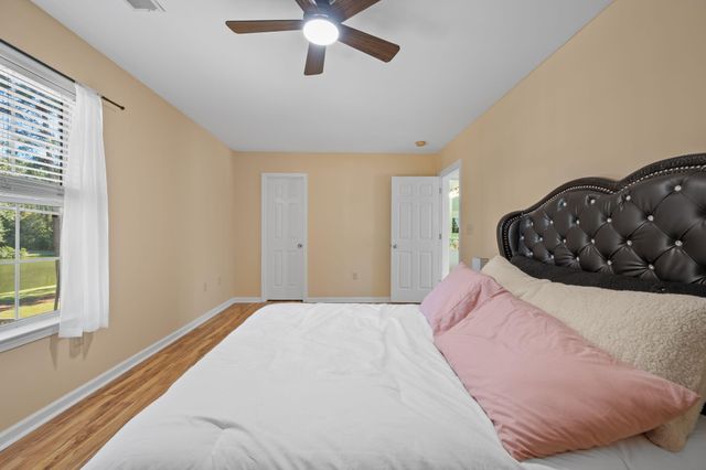 1130 Peninsula Cove Drive, Charleston, SC 29492