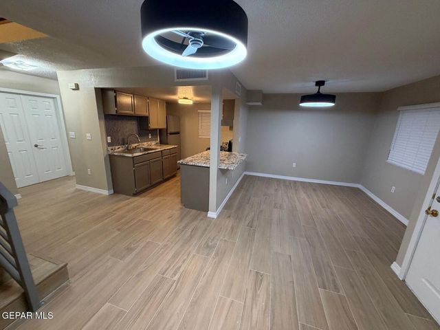 3585 WATERSPRING Lane, El Paso, TX 79936