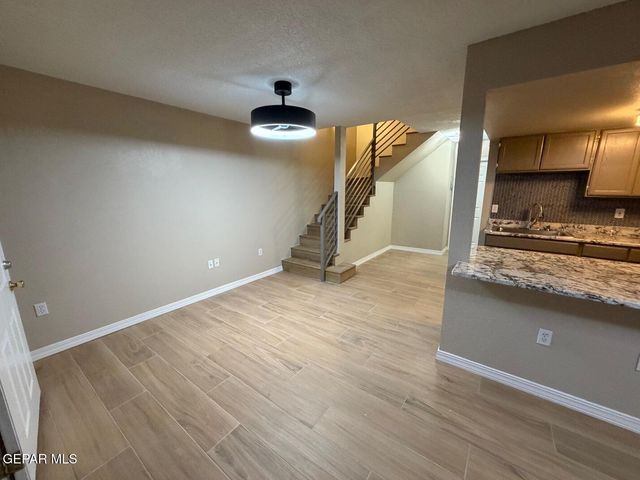 3585 WATERSPRING Lane, El Paso, TX 79936