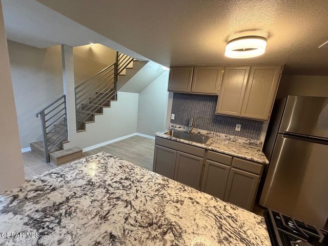 3585 WATERSPRING Lane, El Paso, TX 79936