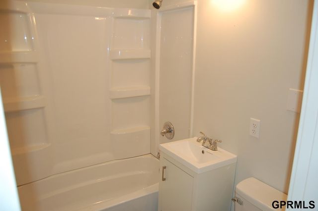 3115 Jefferson Street, Omaha, NE 68107