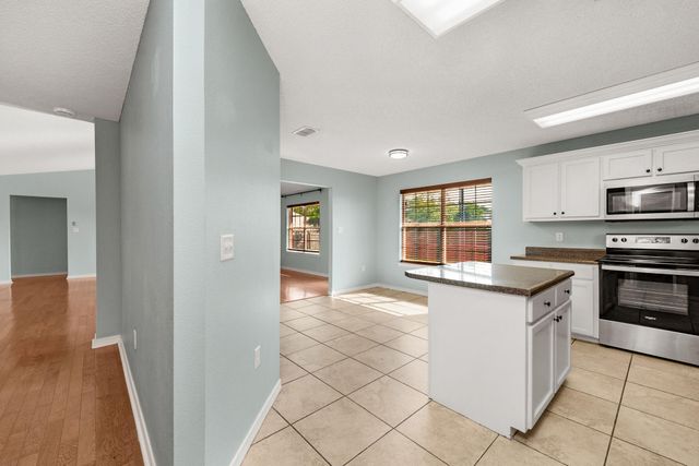 2412 Kodiak Court, Navarre, FL 32566
