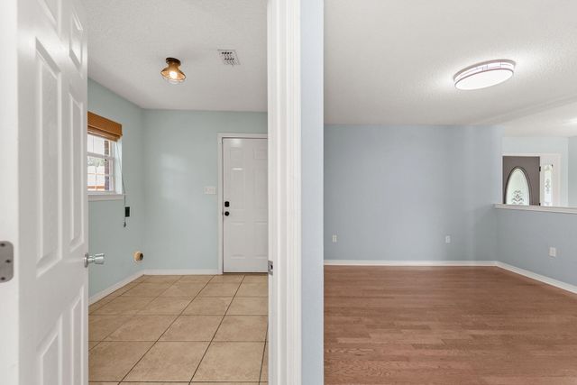 2412 Kodiak Court, Navarre, FL 32566