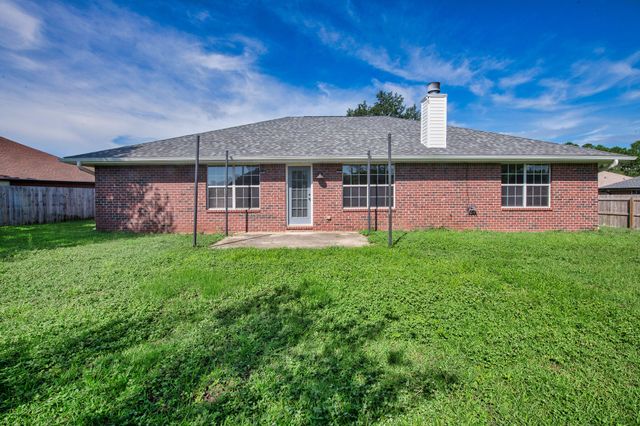 2412 Kodiak Court, Navarre, FL 32566