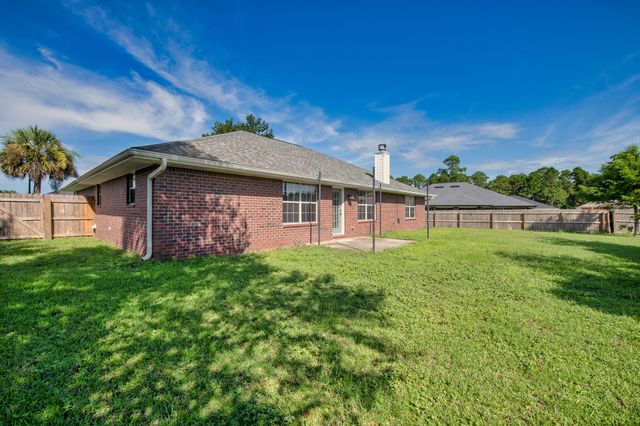 2412 Kodiak Court, Navarre, FL 32566