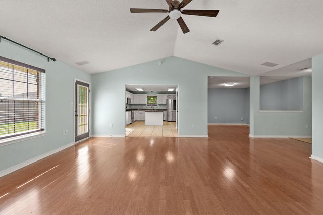2412 Kodiak Court, Navarre, FL 32566