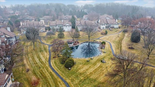 2999 Woods Edge Way, Fitchburg, WI 53711