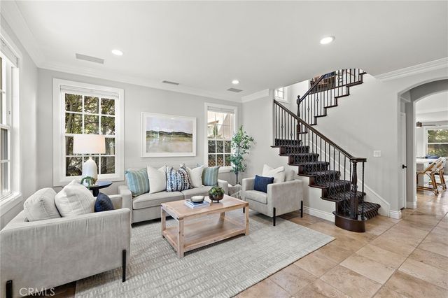 2 Mayville Place, Ladera Ranch, CA 92694