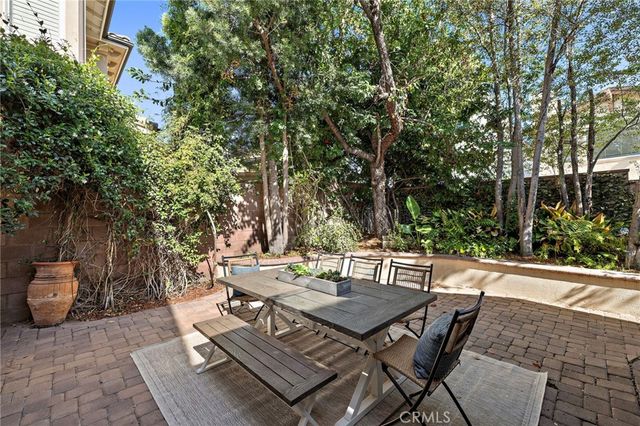 2 Mayville Place, Ladera Ranch, CA 92694