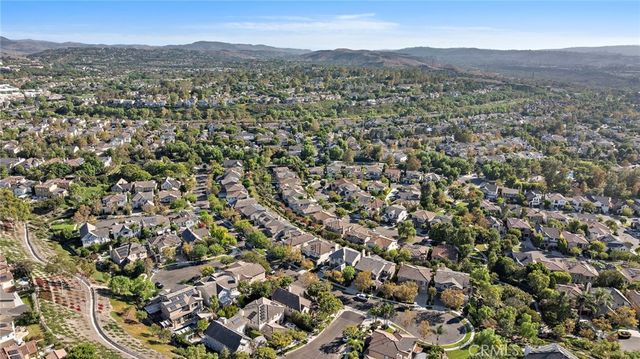 2 Mayville Place, Ladera Ranch, CA 92694