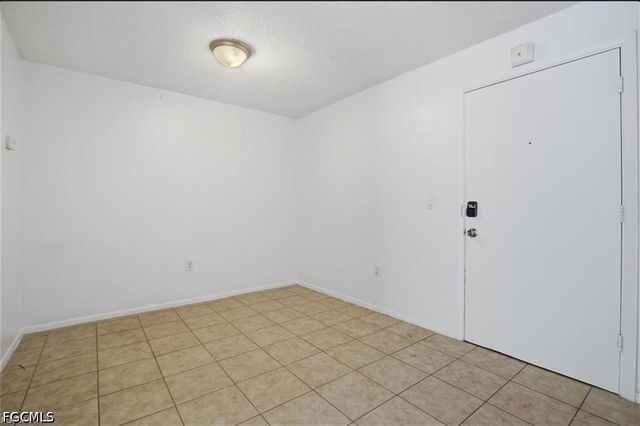 3704 Broadway 310, Fort Myers, FL 33901