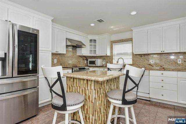 32-12 Raphael, Fair Lawn, NJ 07410