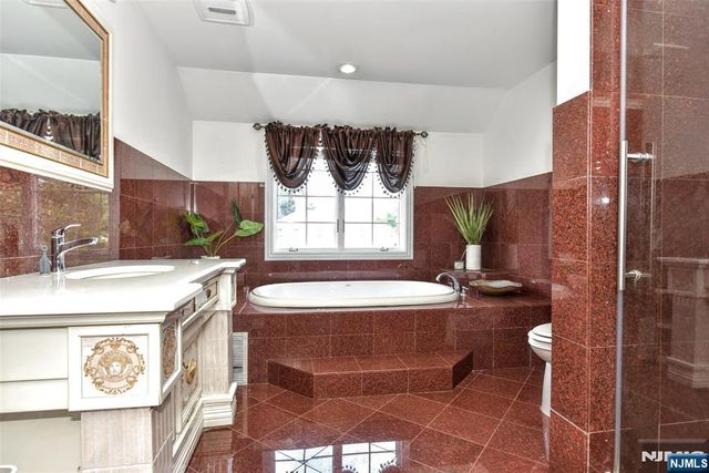 32-12 Raphael, Fair Lawn, NJ 07410