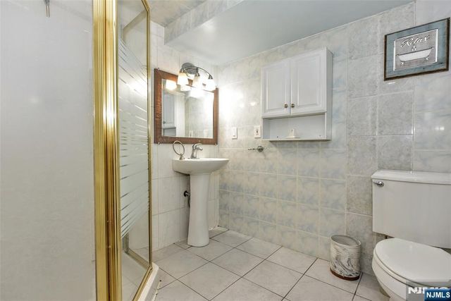 32-12 Raphael, Fair Lawn, NJ 07410