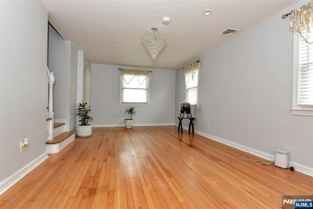 32-12 Raphael, Fair Lawn, NJ 07410