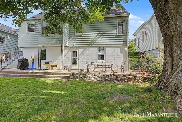 1028 Dorroll Street, Grand Rapids, MI 49505