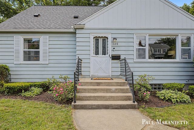 1028 Dorroll Street, Grand Rapids, MI 49505