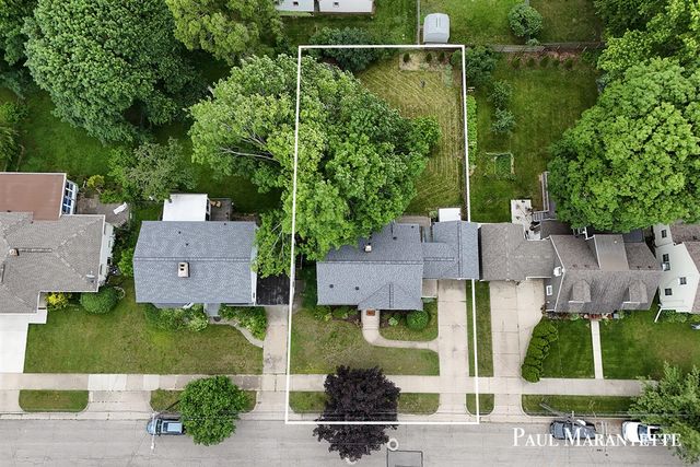 1028 Dorroll Street, Grand Rapids, MI 49505