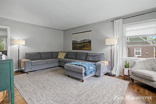 1028 Dorroll Street, Grand Rapids, MI 49505