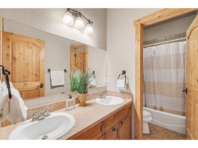 1441 Shelby Dr, Berthoud, CO 80513