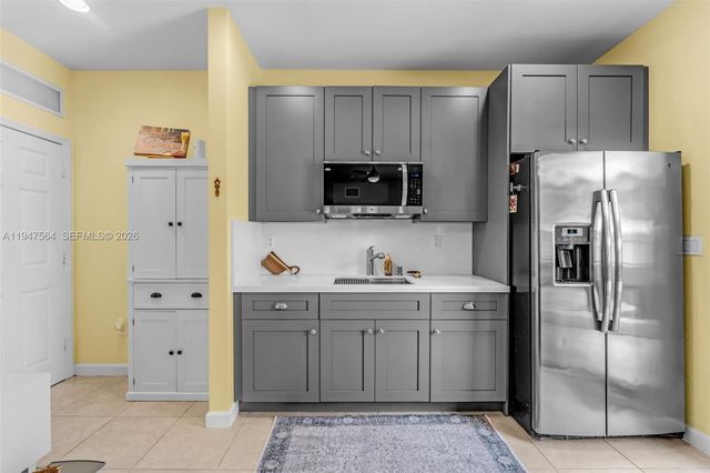 17475 SW 153rd Ave, Miami, FL 33187