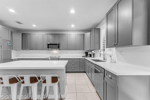 17475 SW 153rd Ave, Miami, FL 33187