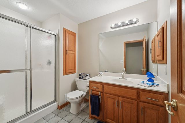 3325 White Oaks Lane, Woodbury, MN 55125
