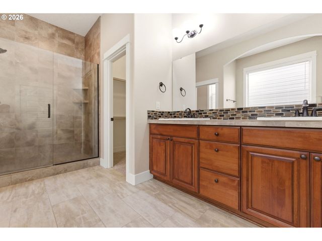 12404 Ne 53RD Ave, Vancouver, WA 98660