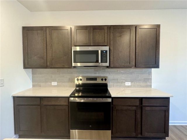 5435 Allegro Lane, Flowery Branch, GA 30542