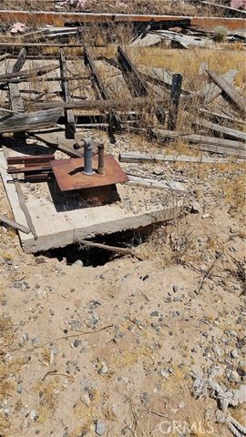 1 Buckhorn Trail, Helendale, CA 92342