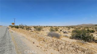 1 Buckhorn Trail, Helendale, CA 92342