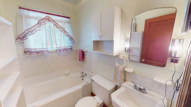 3647 Ohio River Road, Huntington, WV 25702