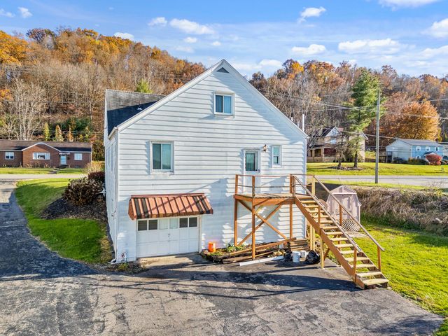 3647 Ohio River Road, Huntington, WV 25702