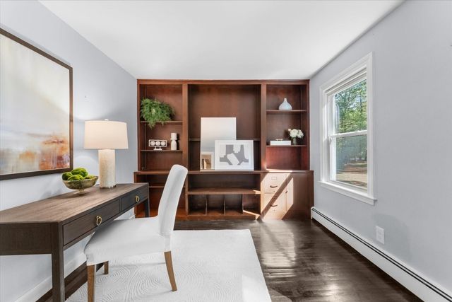 90 Deacon Haynes Rd, Concord, MA 01742