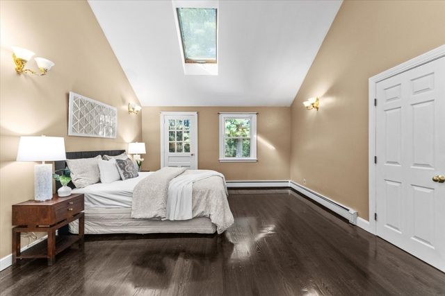 90 Deacon Haynes Rd, Concord, MA 01742