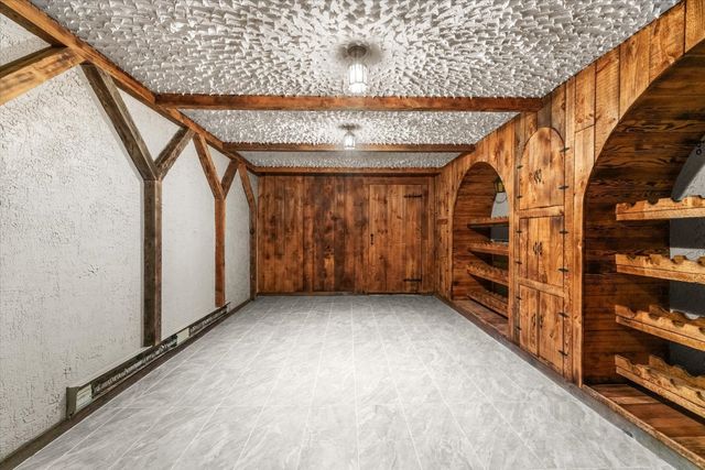 90 Deacon Haynes Rd, Concord, MA 01742