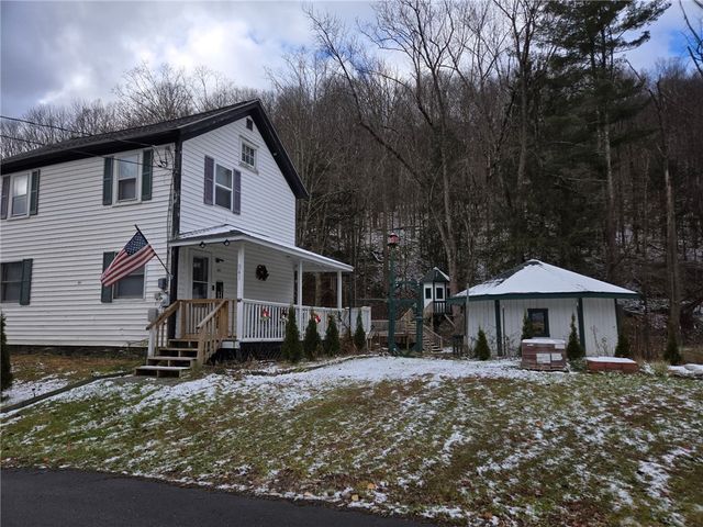 841 Cadosia Road, Hancock, NY 13783