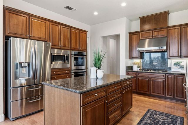 7017 Tuscany Way, El Dorado Hills, CA 95762