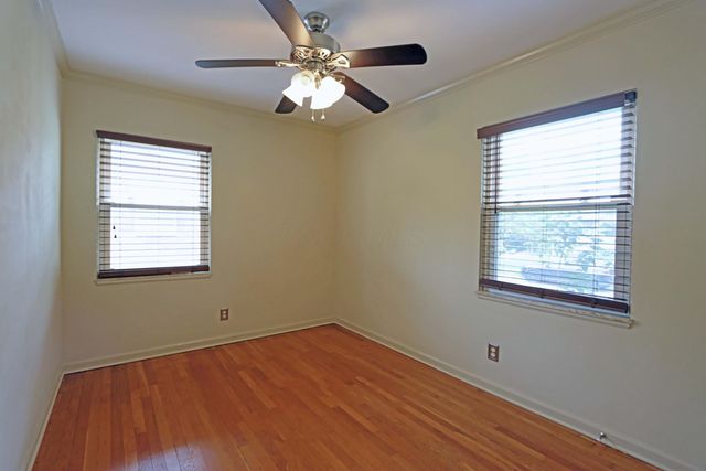 925 S Chesterfield Road, Columbus, OH 43209