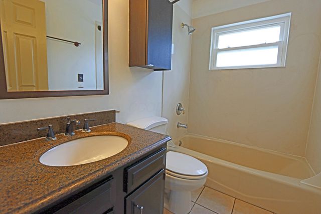 925 S Chesterfield Road, Columbus, OH 43209