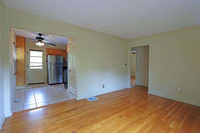 925 S Chesterfield Road, Columbus, OH 43209
