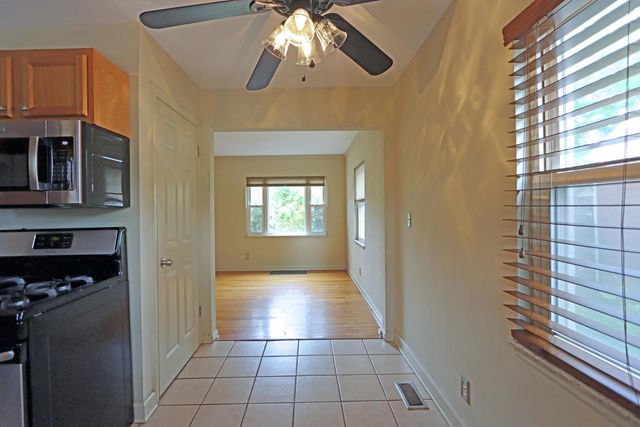 925 S Chesterfield Road, Columbus, OH 43209
