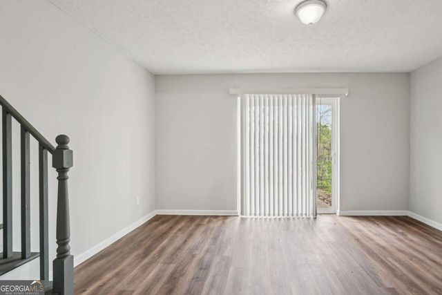 2491 Crestdale Circle SE, Atlanta, GA 30316