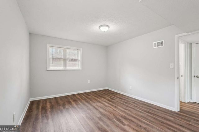 2491 Crestdale Circle SE, Atlanta, GA 30316