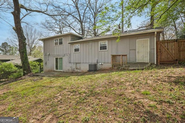 2491 Crestdale Circle SE, Atlanta, GA 30316