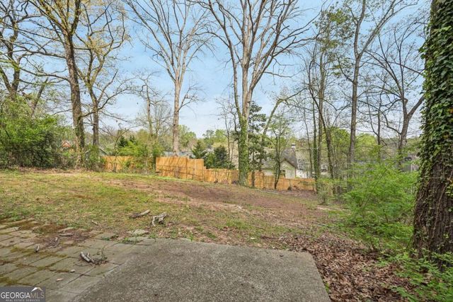 2491 Crestdale Circle SE, Atlanta, GA 30316