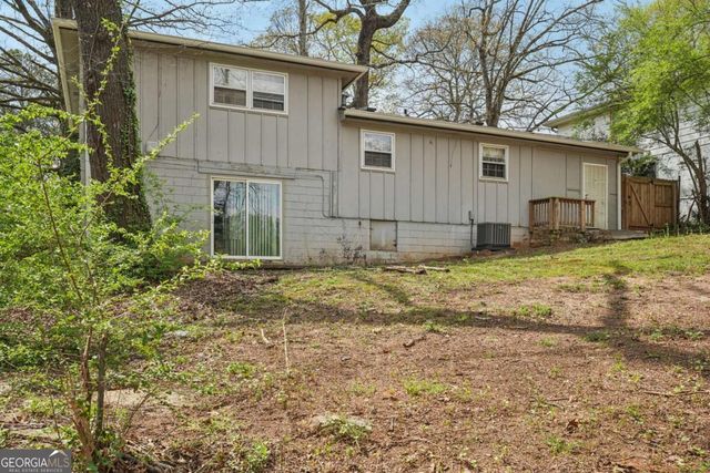 2491 Crestdale Circle SE, Atlanta, GA 30316