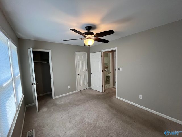 220 SE Marinawoods Drive C, Huntsville, AL 35803