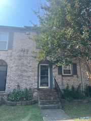 220 SE Marinawoods Drive C, Huntsville, AL 35803
