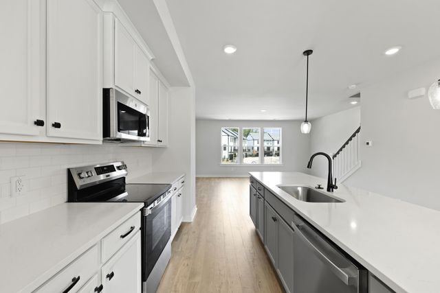 423 Talbot Drive, Summerville, SC 29486